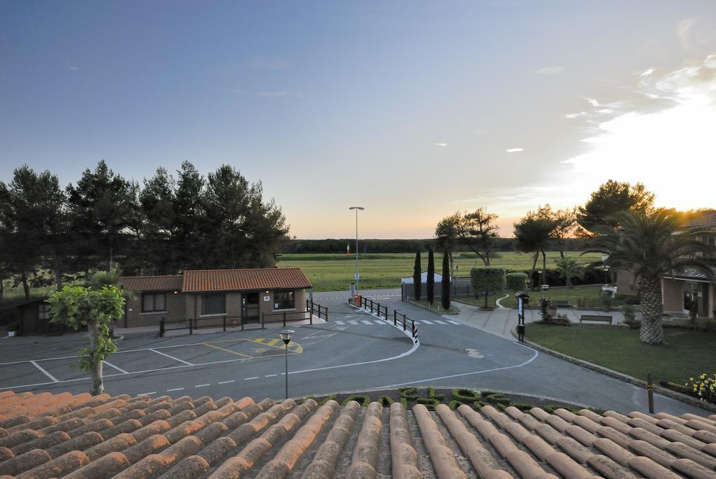 Villaggio Turistico La Cecinella Marina di Cecina Luaran gambar
