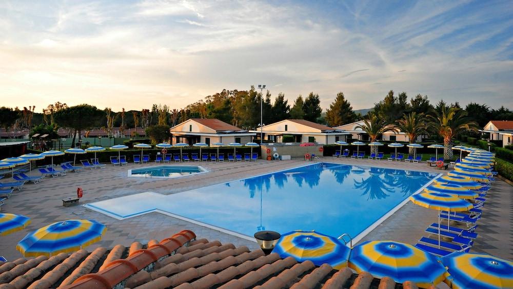 Villaggio Turistico La Cecinella Marina di Cecina Luaran gambar