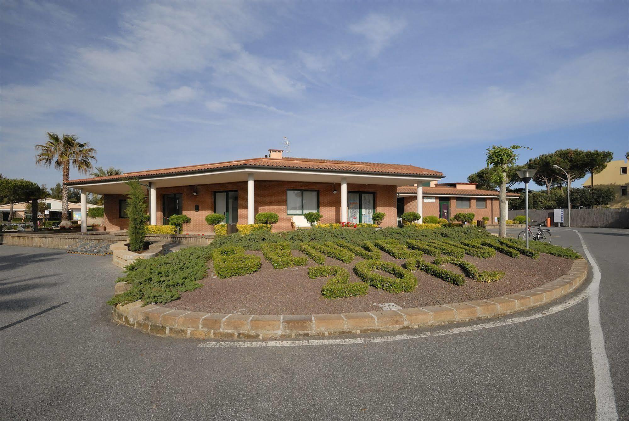 Villaggio Turistico La Cecinella Marina di Cecina Luaran gambar