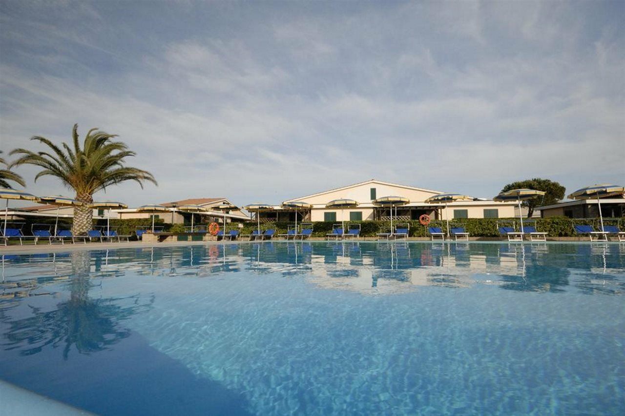 Villaggio Turistico La Cecinella Marina di Cecina Luaran gambar