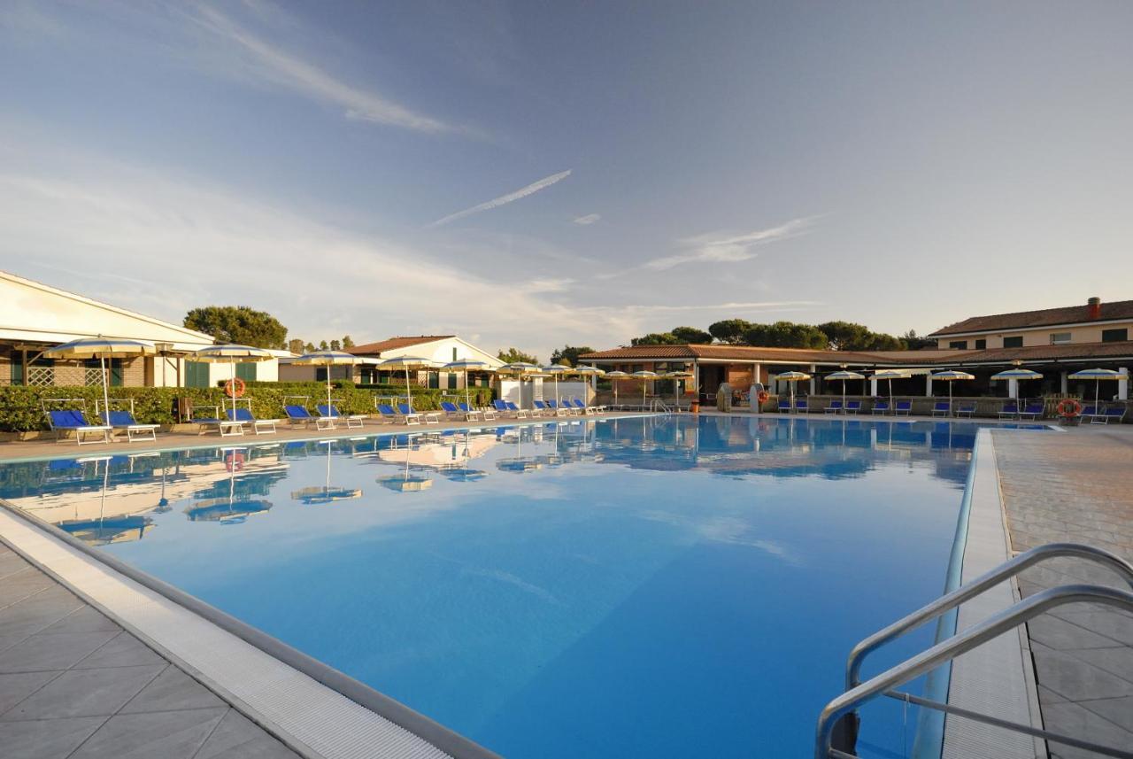 Villaggio Turistico La Cecinella Marina di Cecina Luaran gambar