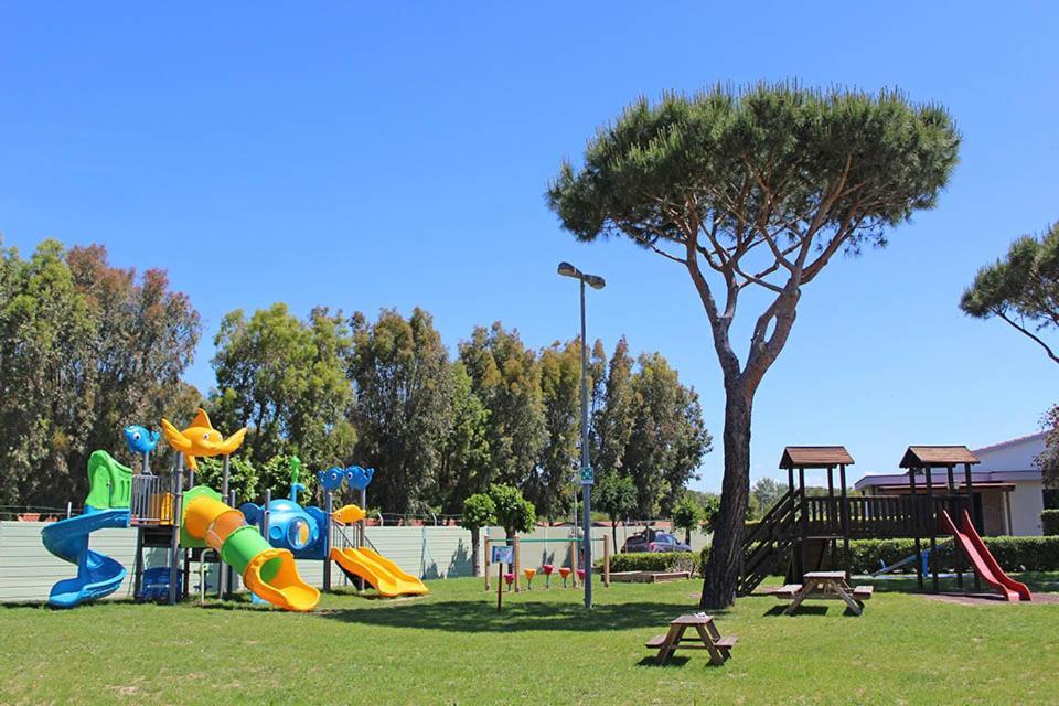 Villaggio Turistico La Cecinella Marina di Cecina Luaran gambar
